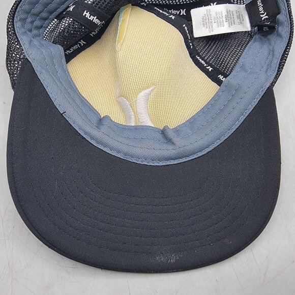Hurley Youth Blue Black Trucker Hat Cap Adjustable Casual Outdoors Comfort - Picture 8 of 9